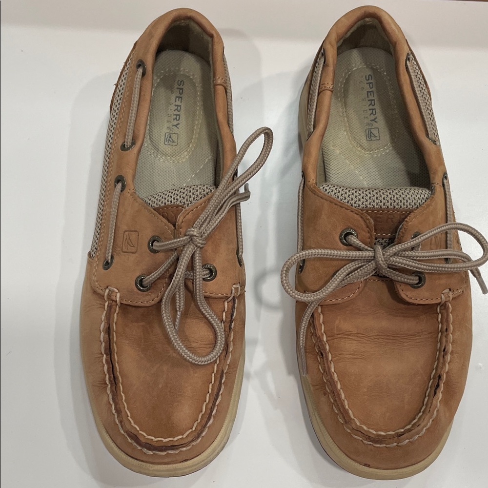 Sperry Women’s Tan Leather Boat Shoes Size 7.5